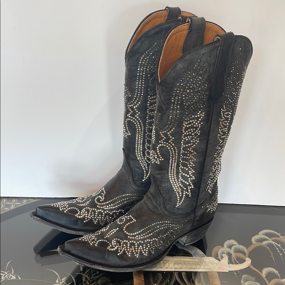 Old Gringo Swarovski Crystal Black Boots
14” Size 9 NWB